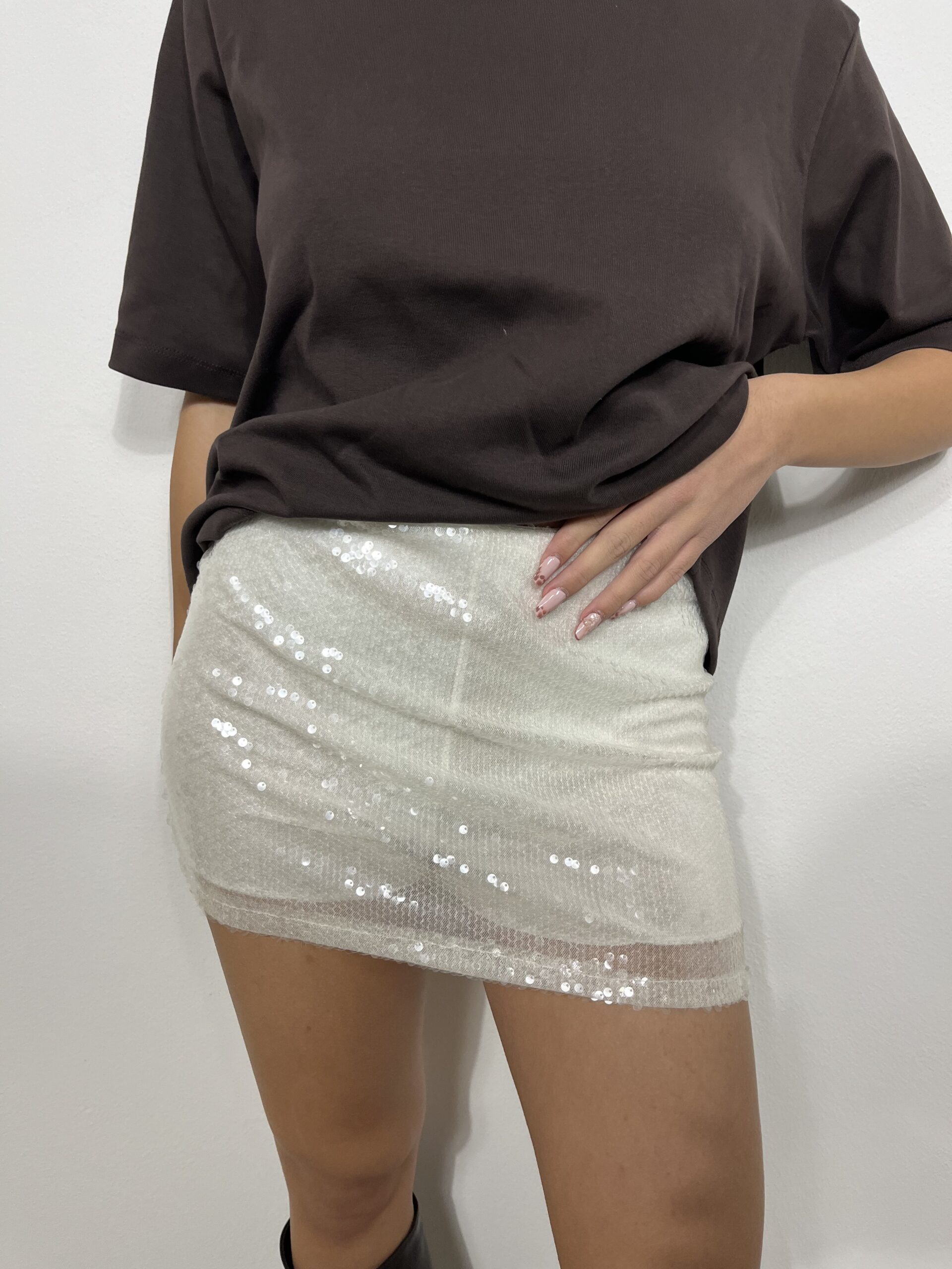 gonna pailettes con pantaloncino gonna pailettes con pantaloncino
